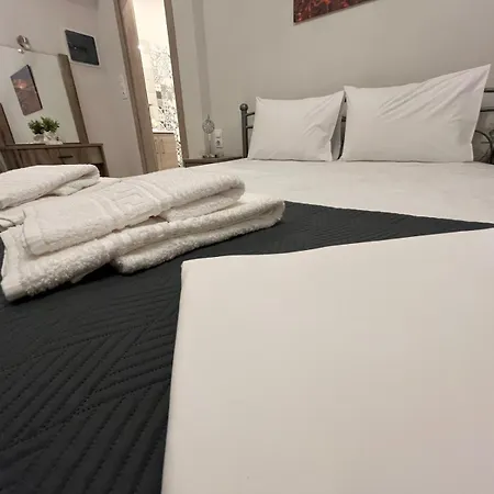 Agia Kiriaki Guest house *